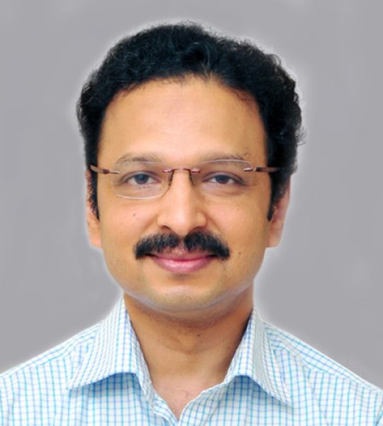 Dr. Arun Divakar